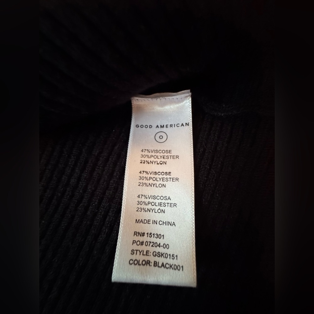 Good American Classic Black Turtleneck Sweater - Picture 11 of 11